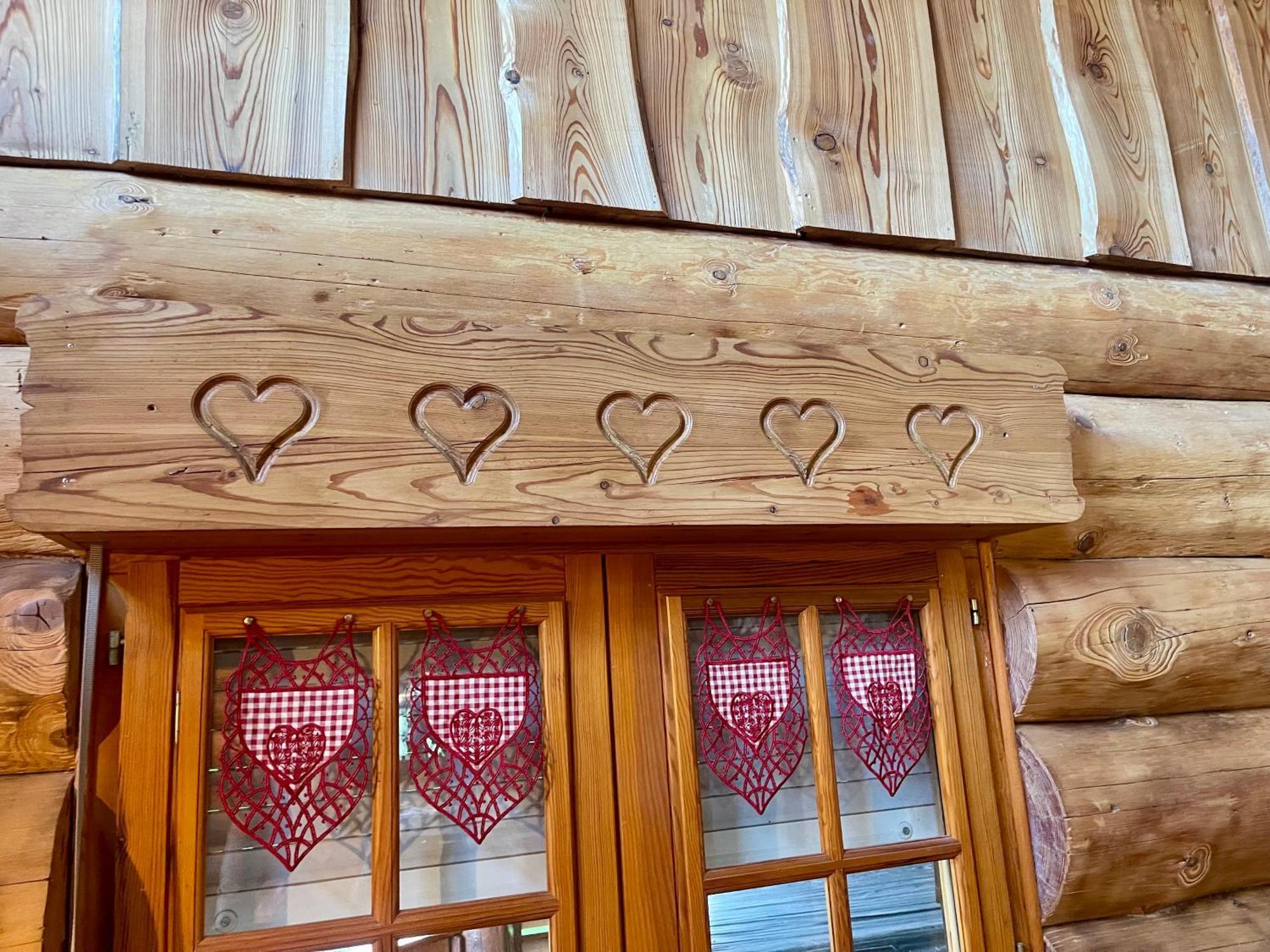 Chalet Spa Le Royal Nathalie Mn La Rouge La Bresse Exterior photo